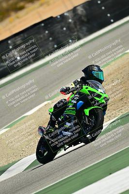 media/Oct-25-2025-2WTD (Sat) [[1e4a1f2fa2]]/B Group/Session 5 (Turn 2)/